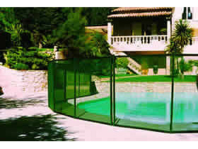 Barri�re souple � filet pour piscine Beethoven Prestige