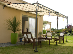 Pergola adossante en fer forgé "Coudoux" - 3 x 4 x 2.23 /2.56  m