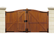 Portail battant en Iroko 