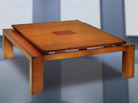 table basse en merisier et acajou antiquaire